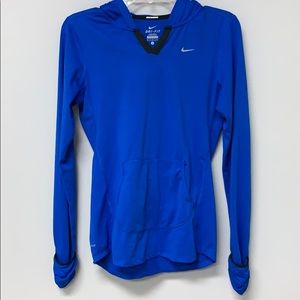 Women’s Nike Pullover long sleeve